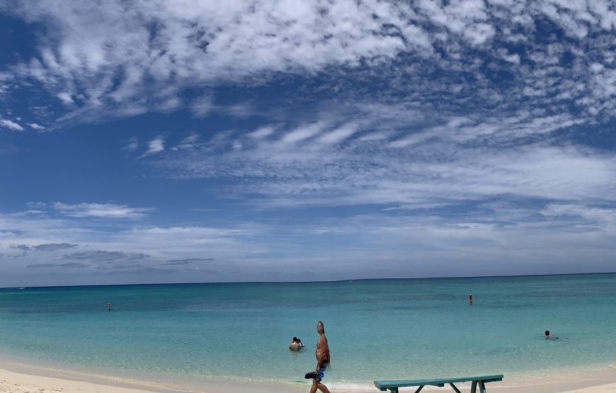 Seven Mile Beach Break in Grand Cayman
