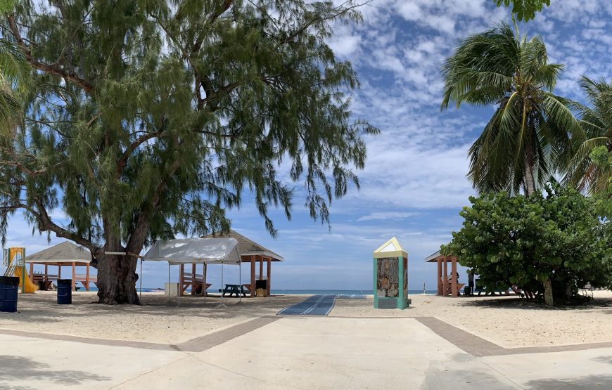 Seven Mile Beach Break in Grand Cayman