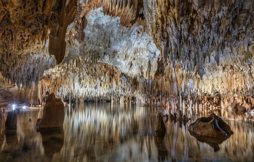 Cayman Crystal Caves Group Tour